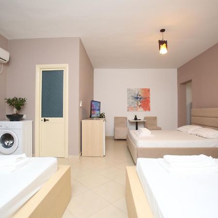 Vlorë Tekb Rooms & Apartments מראה חיצוני תמונה