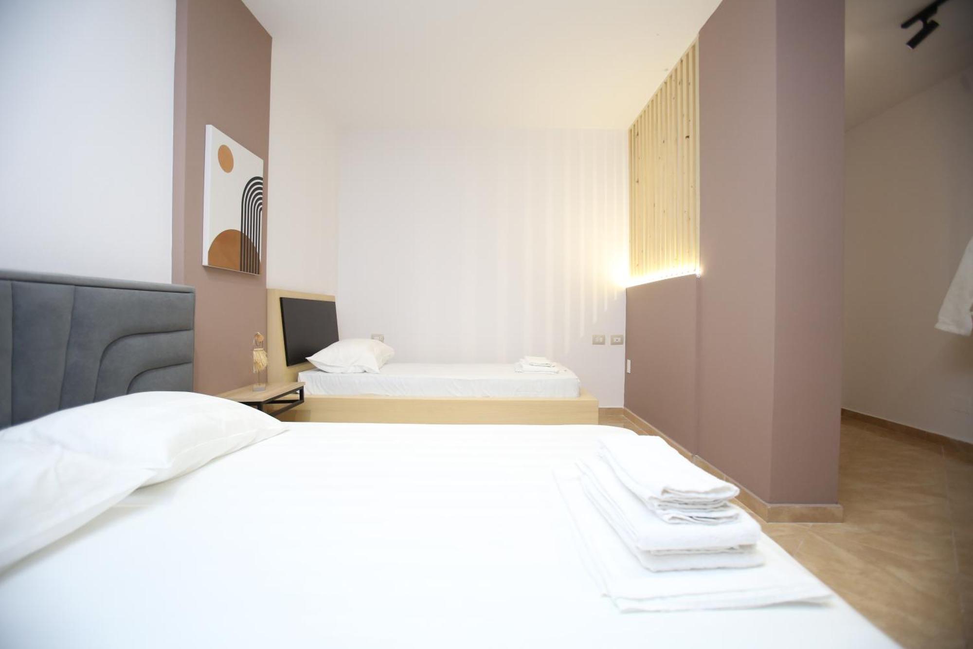Vlorë Tekb Rooms & Apartments מראה חיצוני תמונה
