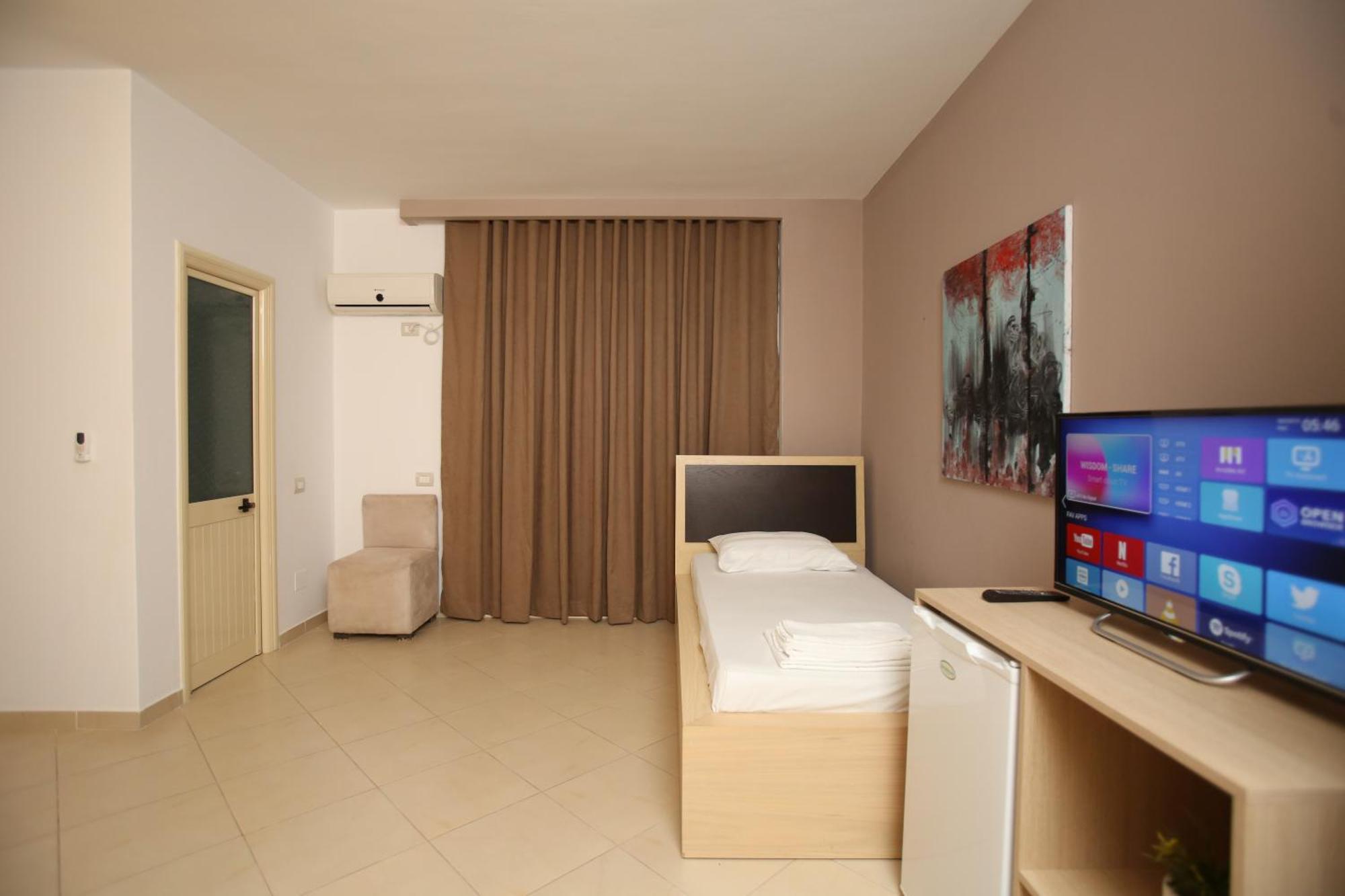 Vlorë Tekb Rooms & Apartments מראה חיצוני תמונה