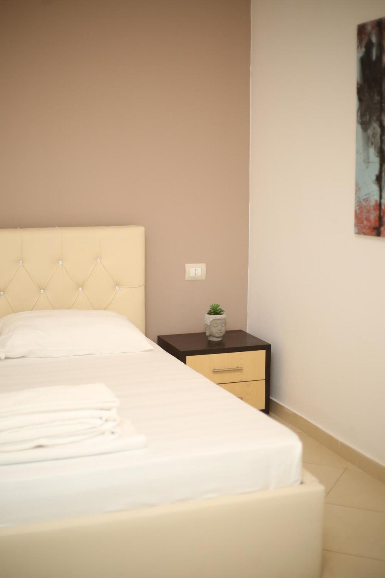 Vlorë Tekb Rooms & Apartments מראה חיצוני תמונה