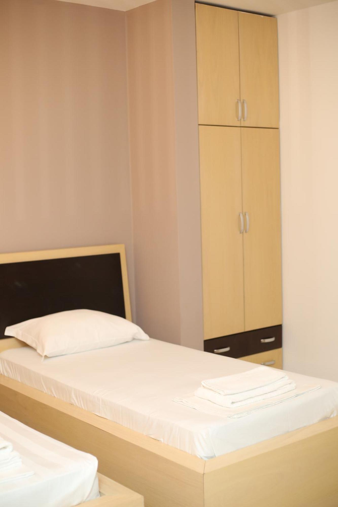 Vlorë Tekb Rooms & Apartments מראה חיצוני תמונה