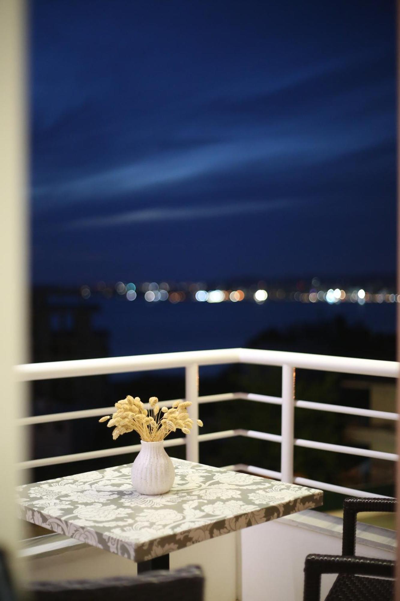 Vlorë Tekb Rooms & Apartments מראה חיצוני תמונה